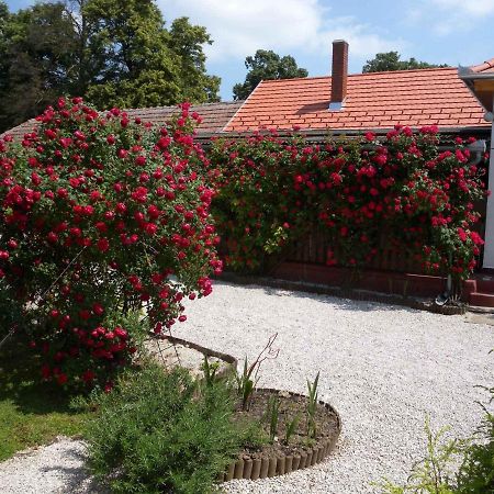 Holiday Home Balatonbereny/Balaton 18150 외부 사진