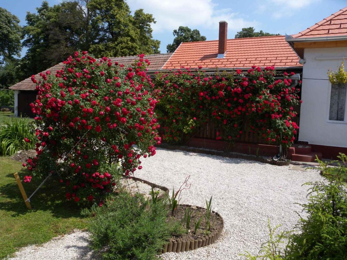 Holiday Home Balatonbereny/Balaton 18150 외부 사진