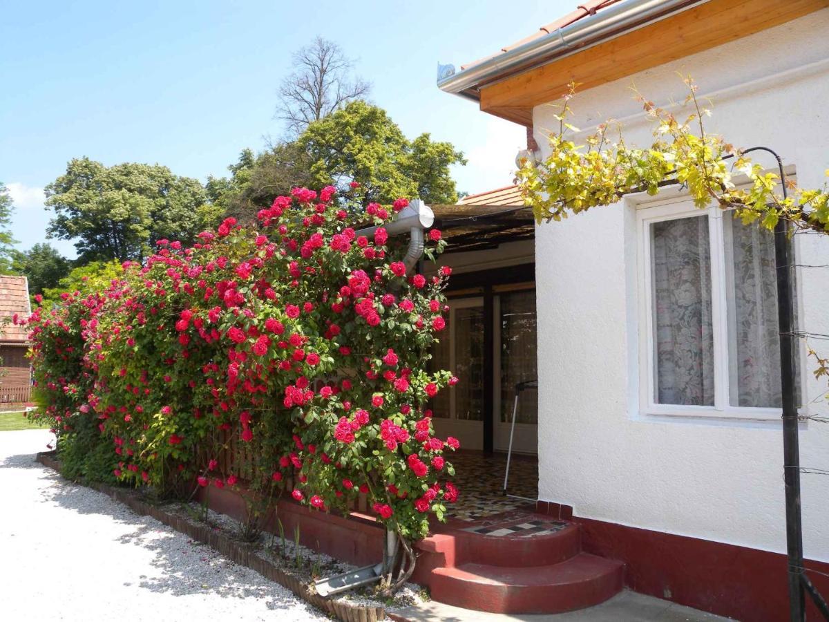 Holiday Home Balatonbereny/Balaton 18150 외부 사진